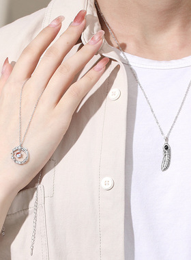 原创羽毛情侣项链纯银创意设计韩版灵动星星月光石锁骨链七夕礼物