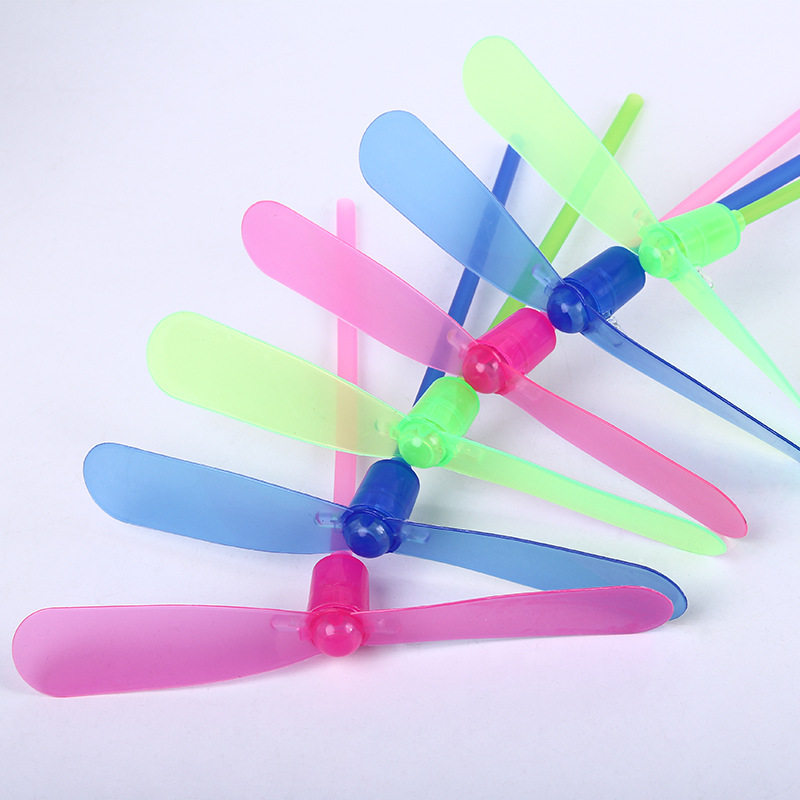 货源80后蜻蜓怀旧飞去来器闪光玩具 兜途母婴飞盘/飞碟/竹蜻蜓类