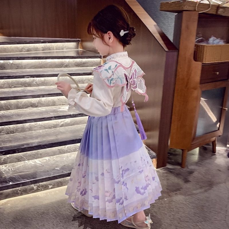 女童马面裙套装春秋2025新款洋气小女孩明制汉服新中式儿童两件套,淘宝优惠券,粉丝福利购,淘宝优惠卷