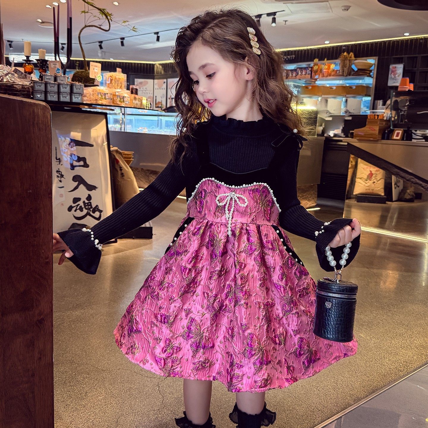 女童法式加绒吊带裙冬装2025新款儿童韩版网红蝴蝶丝绒礼服裙生日,淘宝优惠券,粉丝福利购,淘宝优惠卷