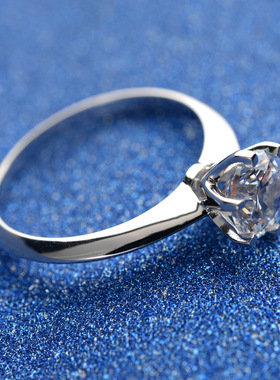 闪耀情侣对戒莫桑石铂金精致时尚