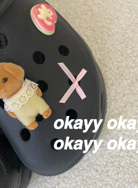 小鼻嘎贵宾犬鞋花手作可拆卸蝴蝶结少女可爱卡通crocs洞洞鞋鞋扣