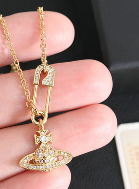 土星项链女别针立体星球颈链镶钻高级感复古珍珠小组设计锁骨链女