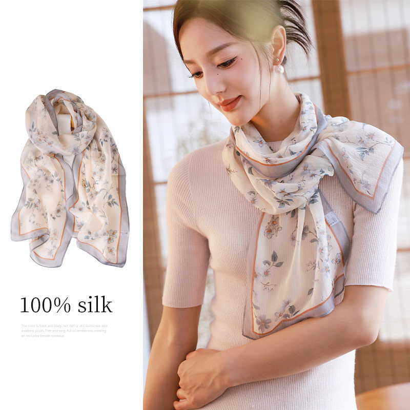 丝巾女2025新款真丝围巾冬季薄款小长条妈妈款纱巾系脖高级感围脖,淘宝优惠券,粉丝福利购,淘宝优惠卷