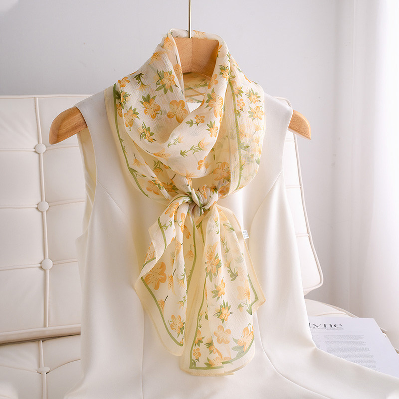 黄色丝巾女2025新款小长条秋冬薄款真丝围巾高级感护颈围脖窄纱巾,淘宝优惠券,粉丝福利购,淘宝优惠卷