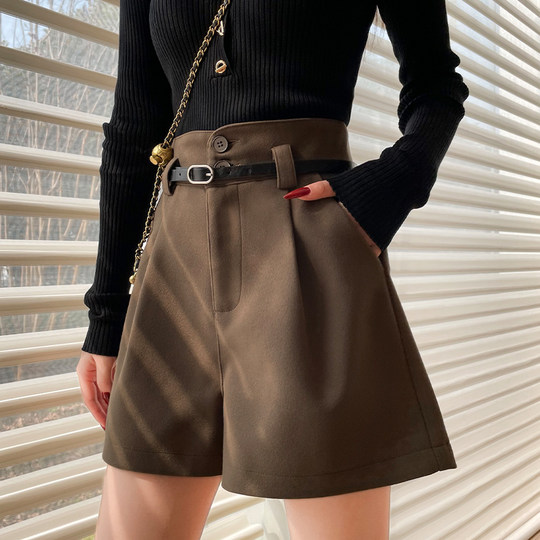 Einfache Shorts mit hoher Taille, schlankmachende und verdickte Wollshorts