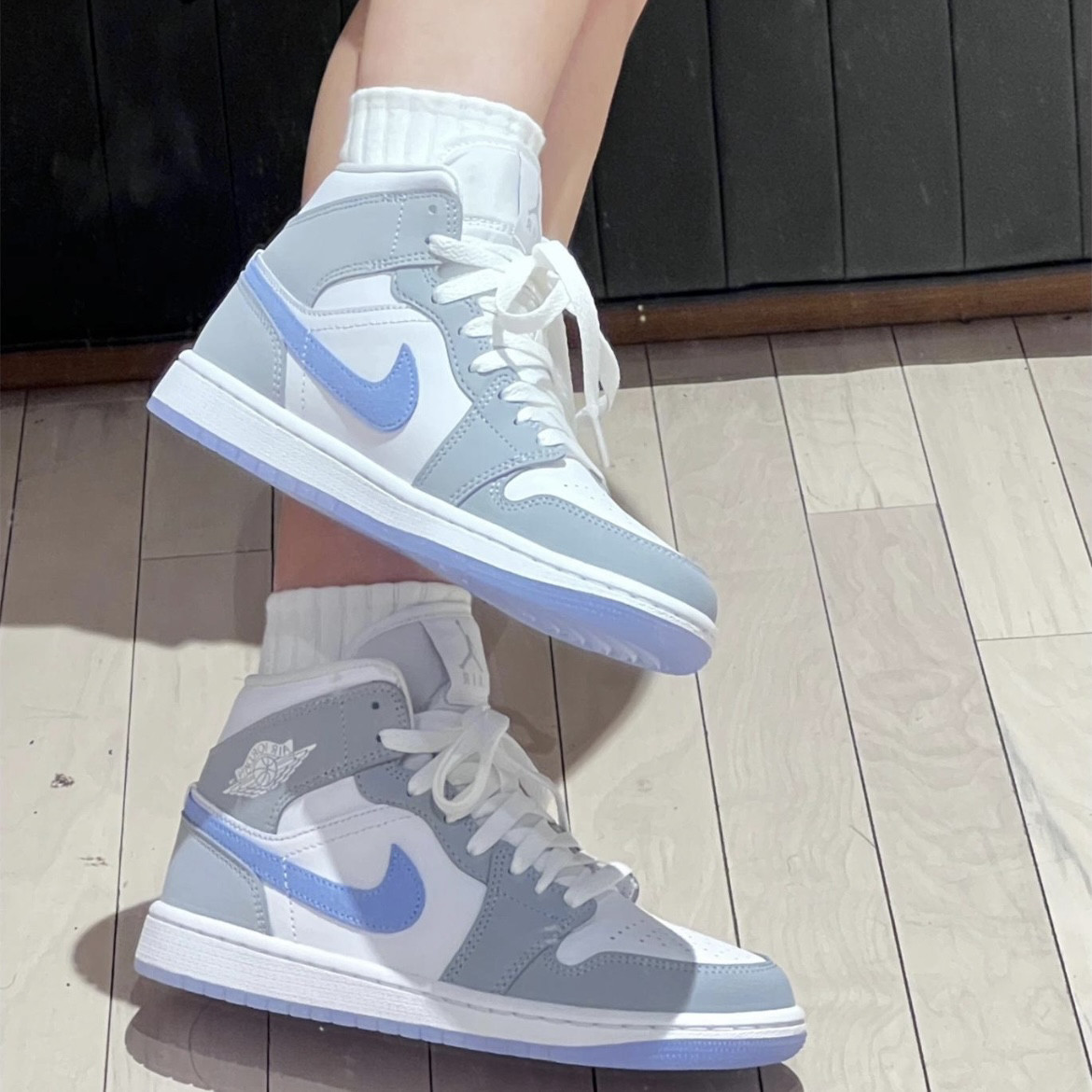 NIKE/ AJ1高帮复古女款篮球鞋 BQ6472-105,淘宝优惠券,粉丝福利购,淘宝优惠卷