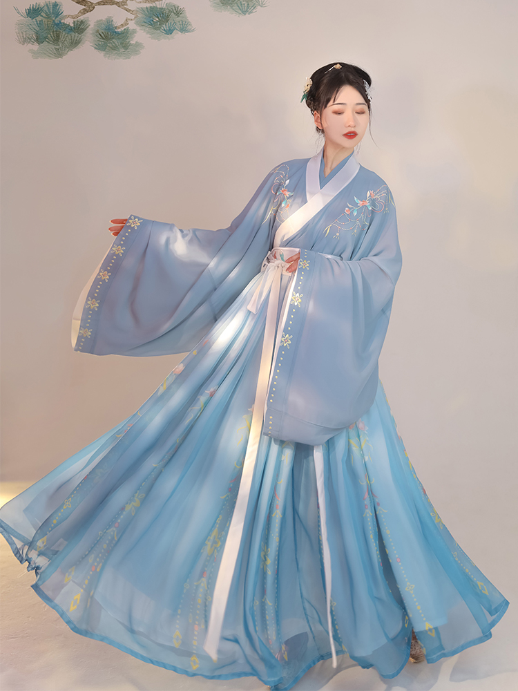 云芳晴绾星辰女中国风原创正品汉服 云芳晴服饰汉服