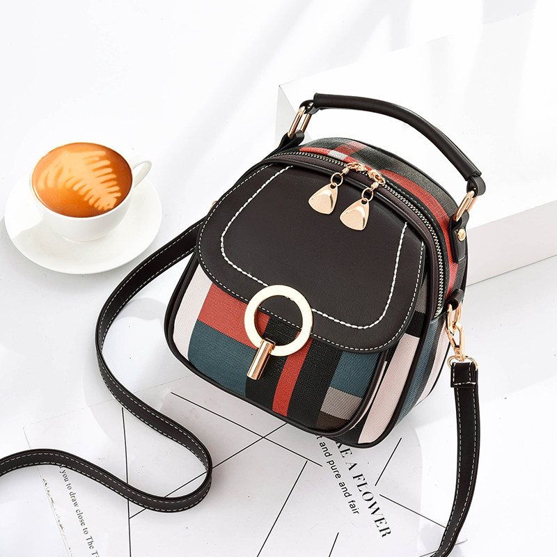 2022新款今年流行手机包女斜挎女包 莎迪龙小方包