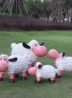 户外仿真动物山羊绵羊模型雕塑幼儿园售楼部卷毛羊草坪庭院大摆件