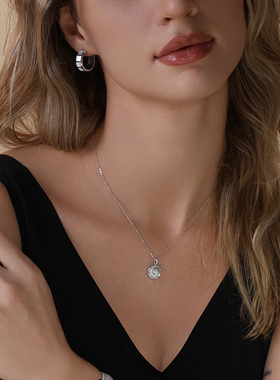 VRQ唯诺其波利娜日影项链女轻奢小众高级贝母锁骨链送女友礼物