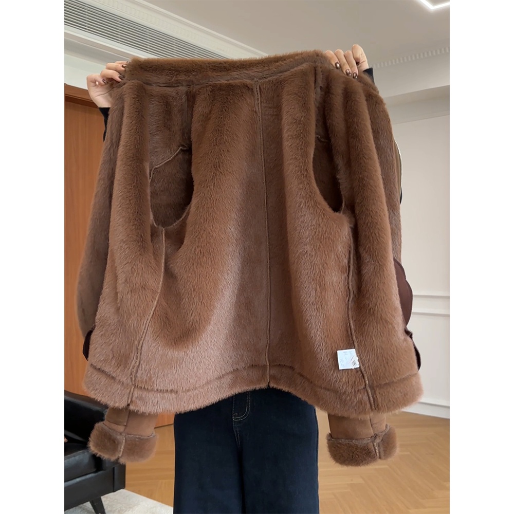 张阿星【北欧暖冬】咖色皮毛一体加厚保暖外套W425T16758 - 图0