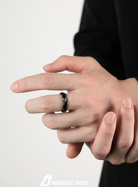 男女钛钢简约小众设计风黑色戒指