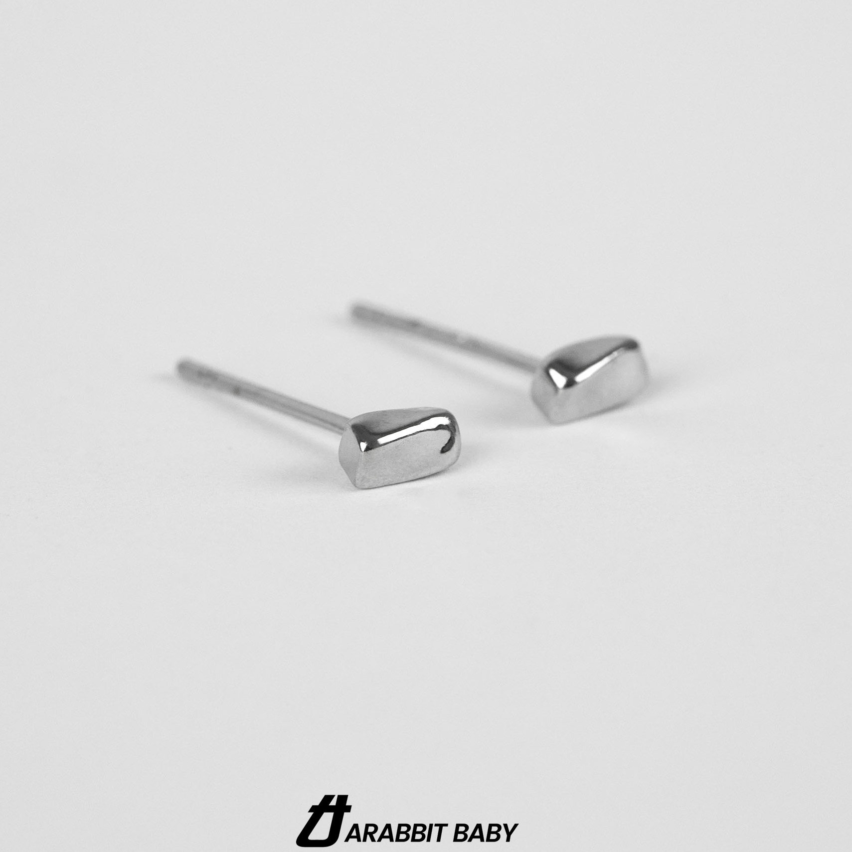 耳钉2024年新款爆款耳骨钉养耳洞高级感男款设计感小众银针独特,淘宝优惠券,粉丝福利购,淘宝优惠卷