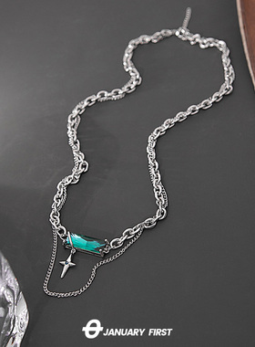 钛钢男女绿钻吊坠项链