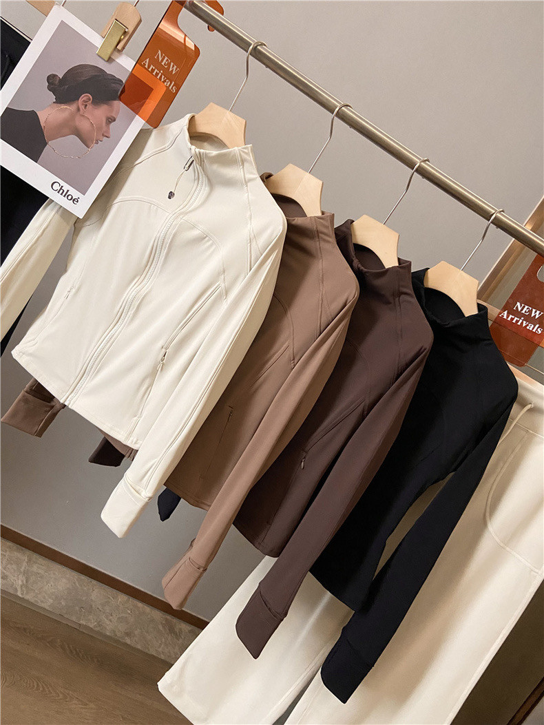 自留！ LU家同款立体剪裁修身显瘦裸感健身瑜伽外套瑜伽裤两件套,淘宝优惠券,粉丝福利购,淘宝优惠卷