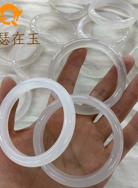 河南南阳石佛寺玉器市场手镯玉石天然玉髓玛瑙香槟金马料镯子