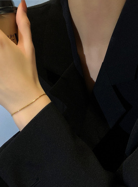 可以不带但不能没有！金蛇骨手链