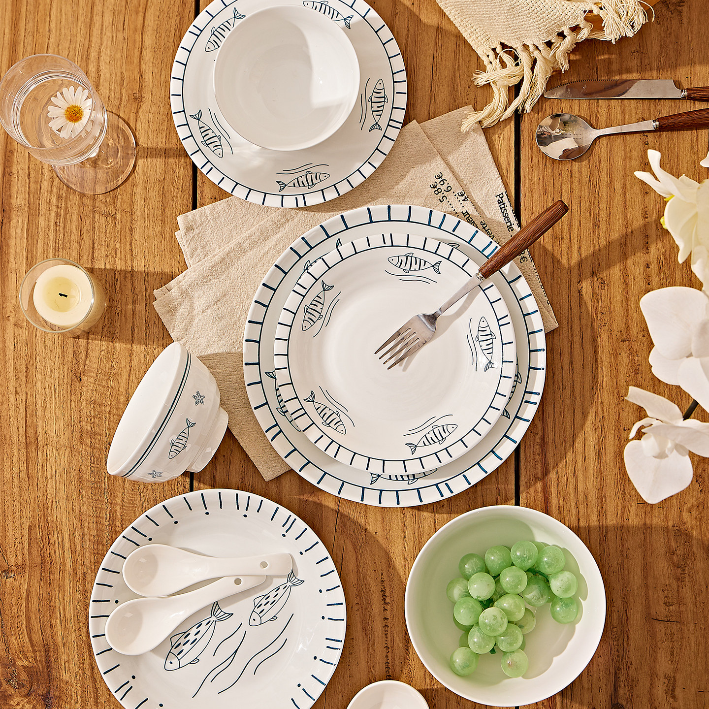 日式餐具套装家用2025新款高颜值陶瓷碗盘简约泡面碗饭碗汤碗送礼