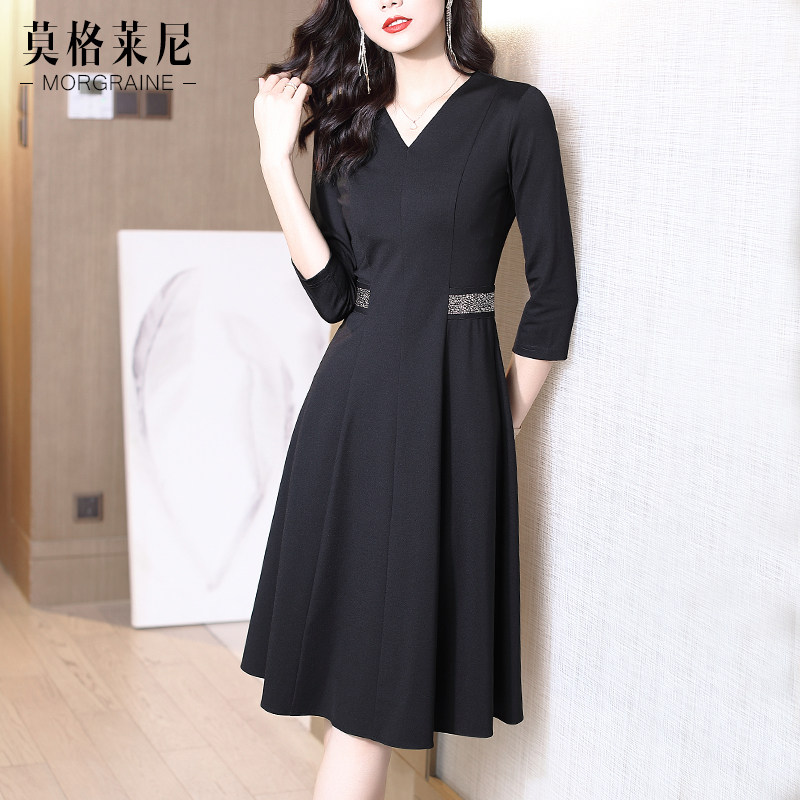 黑色长袖春秋季2020年新款小连衣裙 莫格莱尼连衣裙