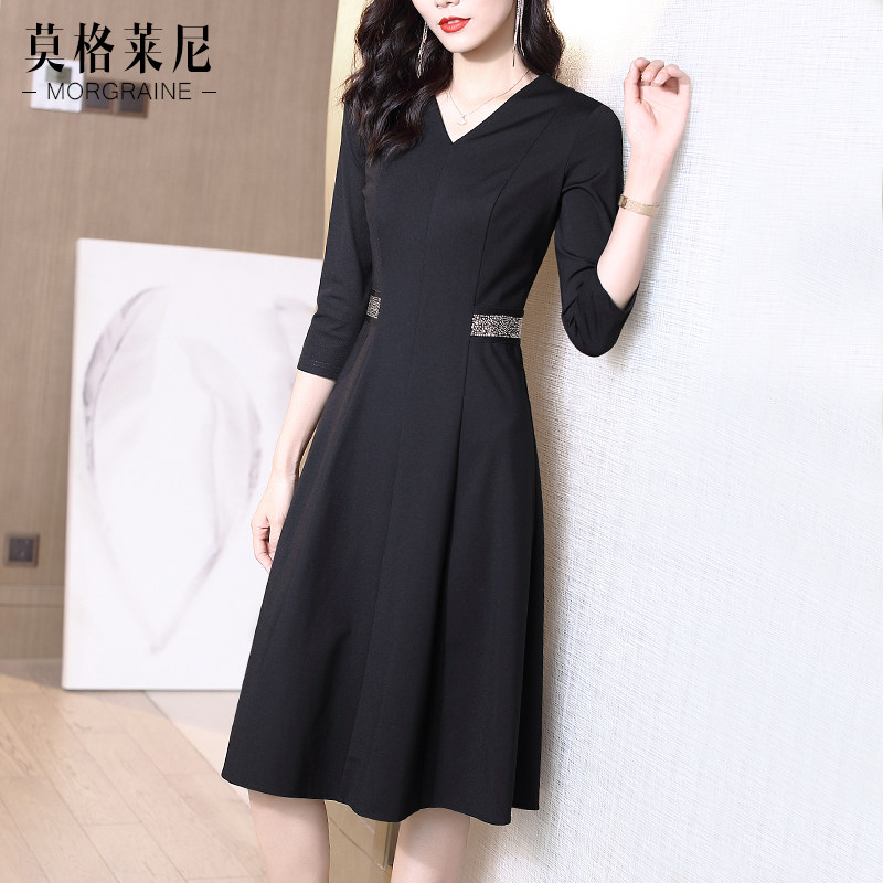 黑色长袖春秋季2020年新款小连衣裙 莫格莱尼连衣裙