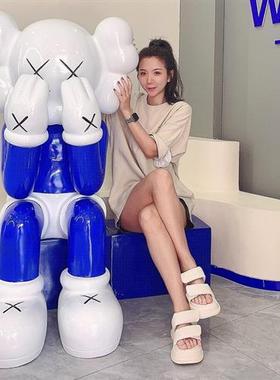 卡通雕塑芝麻街网红大摆件拍照坐姿商场玻璃钢座椅暴力熊玩偶公仔