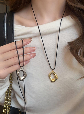 韩系银色几何金属吊坠黑皮绳项链