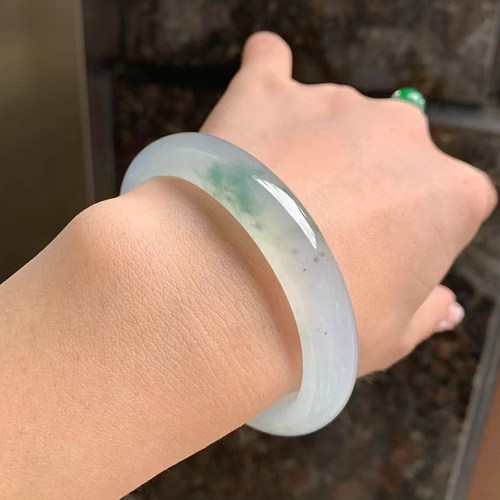 嘉豪翡翠臻选海外购缅甸天然缅甸翡翠飘花女款翡翠镯子手镯 - 图1