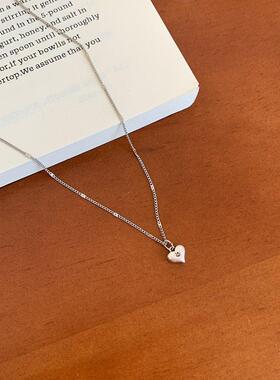 复古爱心项链高级感轻奢小众锁骨链女款2026新款精致配饰