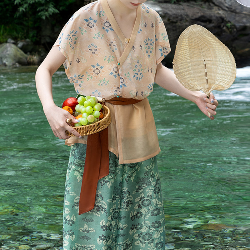 裳宫语歌儿欢唐制汉服汉元素半臂改良束脚裤日常通勤夏*售完不补,淘宝优惠券,粉丝福利购,淘宝优惠卷