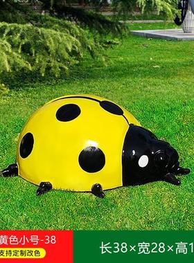 户外彷真七星瓢虫玻璃钢摆件甲壳虫雕塑游乐场园林草坪甲虫装饰品