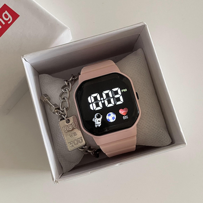 太空人足球女款学院风初高中学生 cojr手表国产腕表