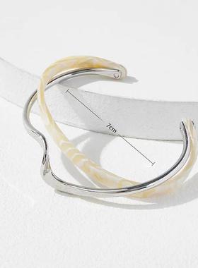 White Shellfish Bracelets Board Bend Metal Bangles Womens Ha