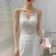 ເສື້ອຍືດຄໍ V-neck lace camisole ພາຍໃນຂອງແມ່ຍິງກວມເອົາເຕົ້ານົມຂ້າງ
