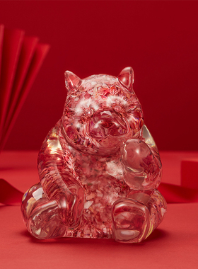 生肖有礼熊猫碎钞红色树脂摆件