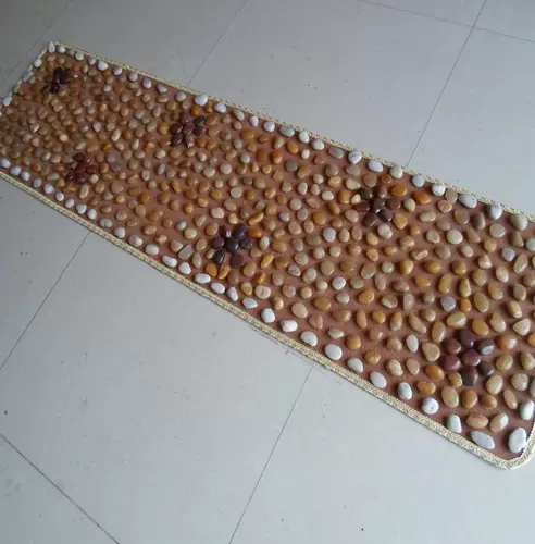 Массаж натуральных булыжных массажных подушечников с цветочными каменными ногами и взять одеяло Здоровое каменное дорожное тропа.