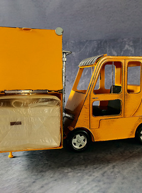 铁艺抽纸盒工业风仿真叉车模型