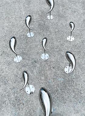 镜面不锈钢小鱼摆件售楼处庭院水池景观装饰群艺术品挂墙户外雕塑