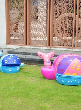 玻璃钢鲸鱼座椅雕塑小区商场公园售楼部装饰卡通蘑菇桌椅摆件造景