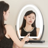 Настольный светодиодный туалетный столик с подсветкой, зеркало для спальни, умный заполняющий свет, популярно в интернете, легкий роскошный стиль