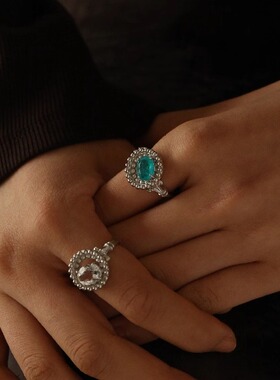 SUSISOMOS半浮雕水晶戒指蓝色系