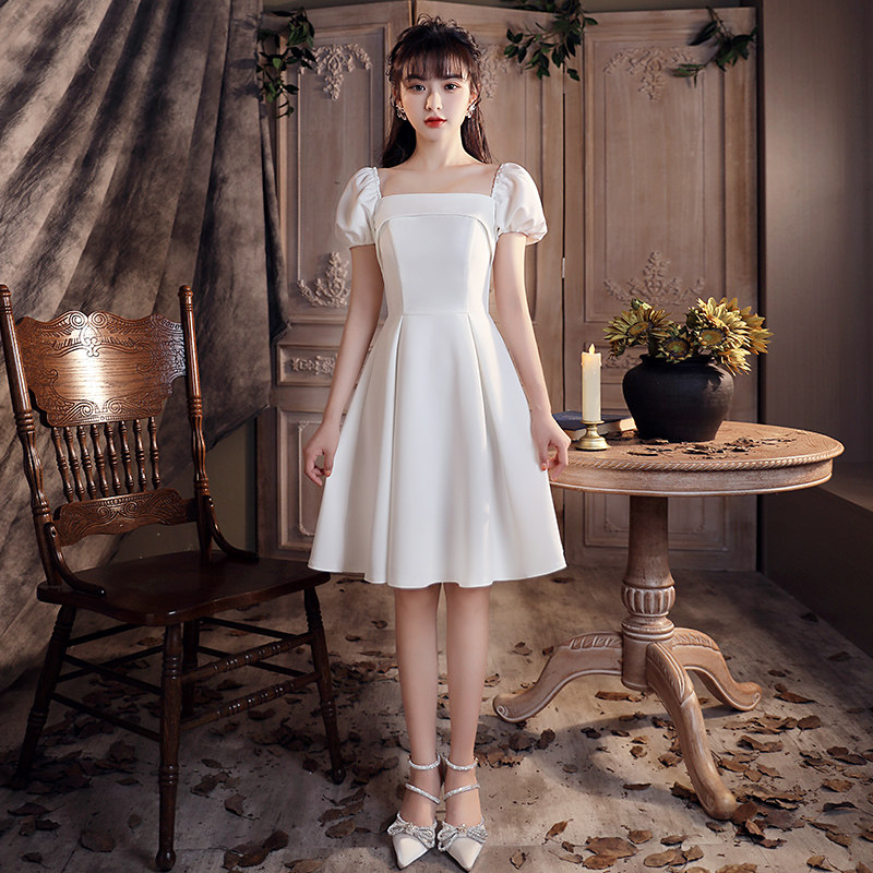 领证夏小个子登记法式缎面轻连衣裙 美蓓可连衣裙