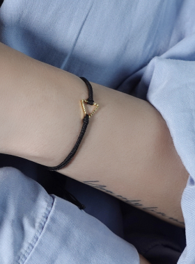 三角形好运八股绳极简手编绳情侣