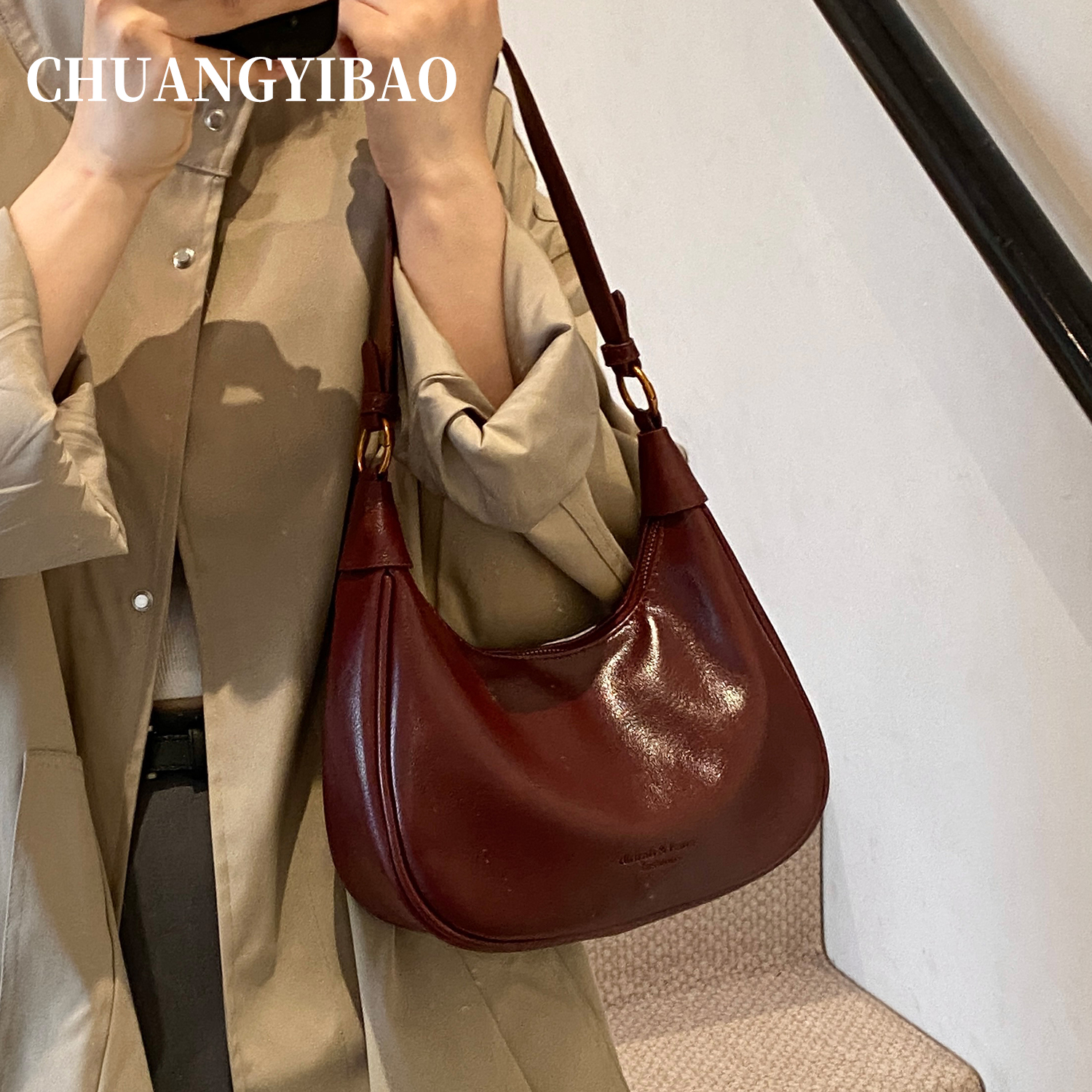 红色超火腋下包包女式2025新款秋冬轻奢小众高级感通勤斜挎饺子包 - 图0