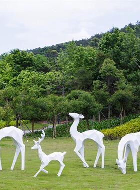 园林景观小品几何发光玻璃钢梅花鹿雕塑房地产户外麋鹿装饰大摆件