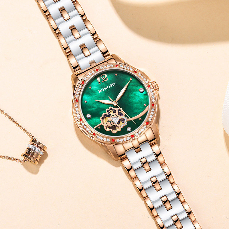 斯诺威登名牌简约气质轻奢镶钻手表 斯诺威登巨宏国产腕表