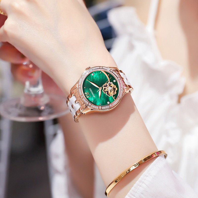 斯诺威登名牌简约气质轻奢镶钻手表 斯诺威登巨宏国产腕表