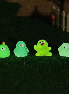 无聊了可爱创意小毛怪动物摆件情绪治愈办公桌解压装饰品工位摆件