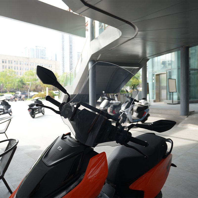 适用极核ZEEHO电摩AE4/AE5/AE6/AE7/AE8车型加装加高风挡前挡风 - 图2