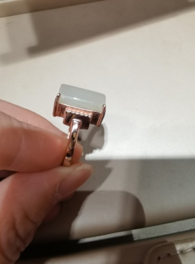 天然和田白玉戒指 国标S925银镶嵌 电镀18K金